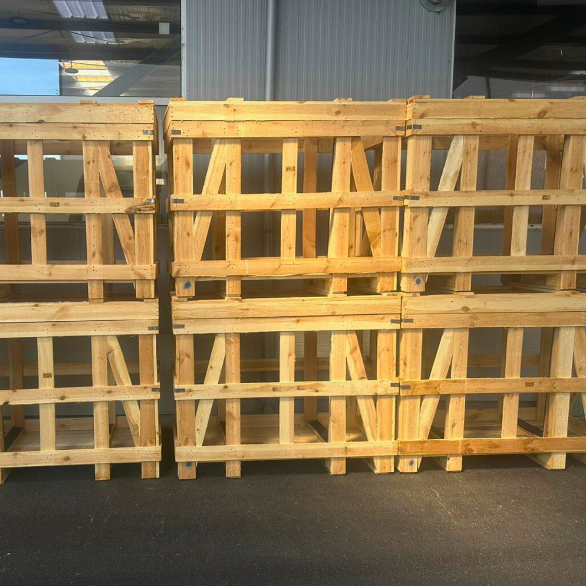 les-custom-pallets les-custom-pallets